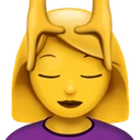 Femme qui se fait masser