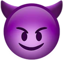 Visage souriant avec des cornes